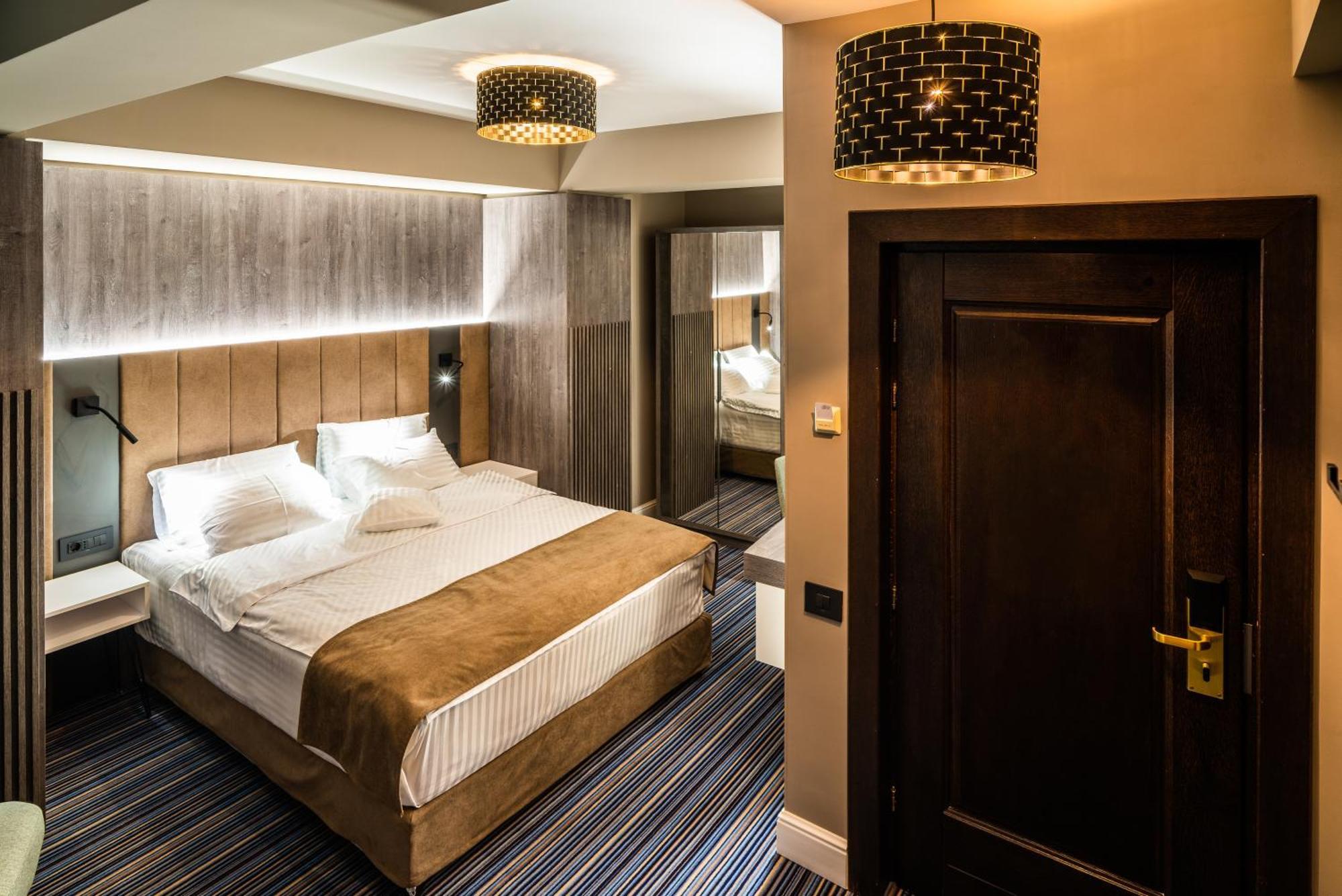 Hotel Anna Zsilvásárhely Kültér fotó