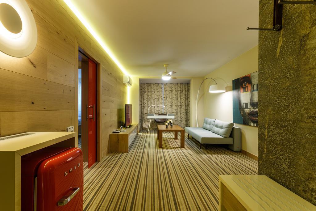 Hotel Anna Zsilvásárhely Kültér fotó