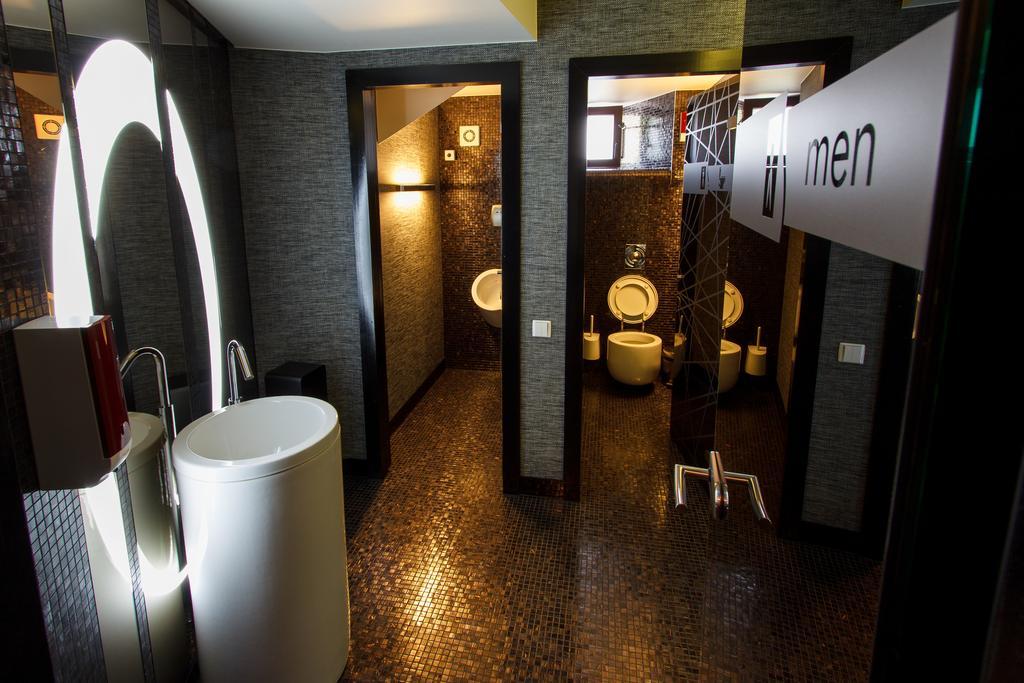 Hotel Anna Zsilvásárhely Kültér fotó